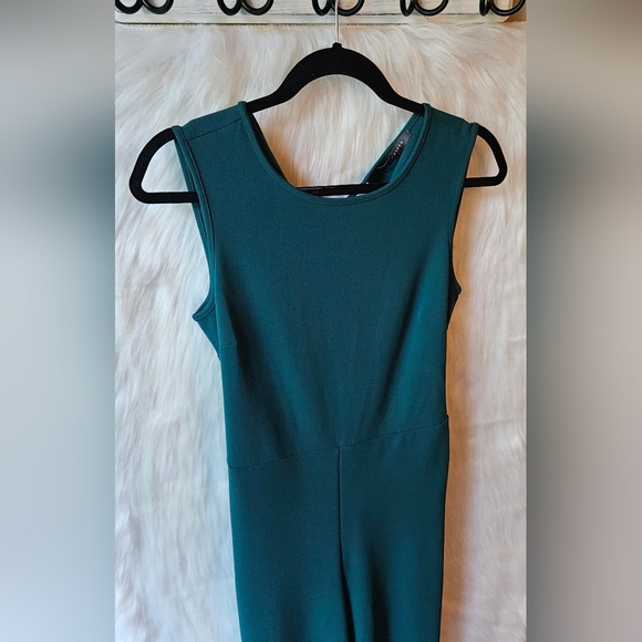 Suzy Shier Sash-Belt Tall Sleeveless Jumpsuit - Picture 2 of 8